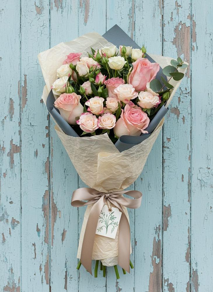 Букет цветов из: Розы в Палехе