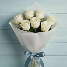 Букет 7 Белых роз Эдлесс Лав в Палехе