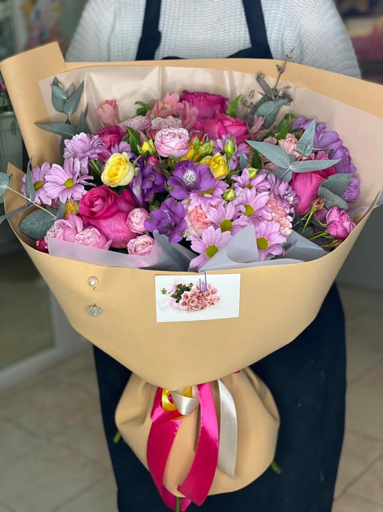 Букет цветов из: Хризантемы, Гвоздики и Альстромерии в Палехе