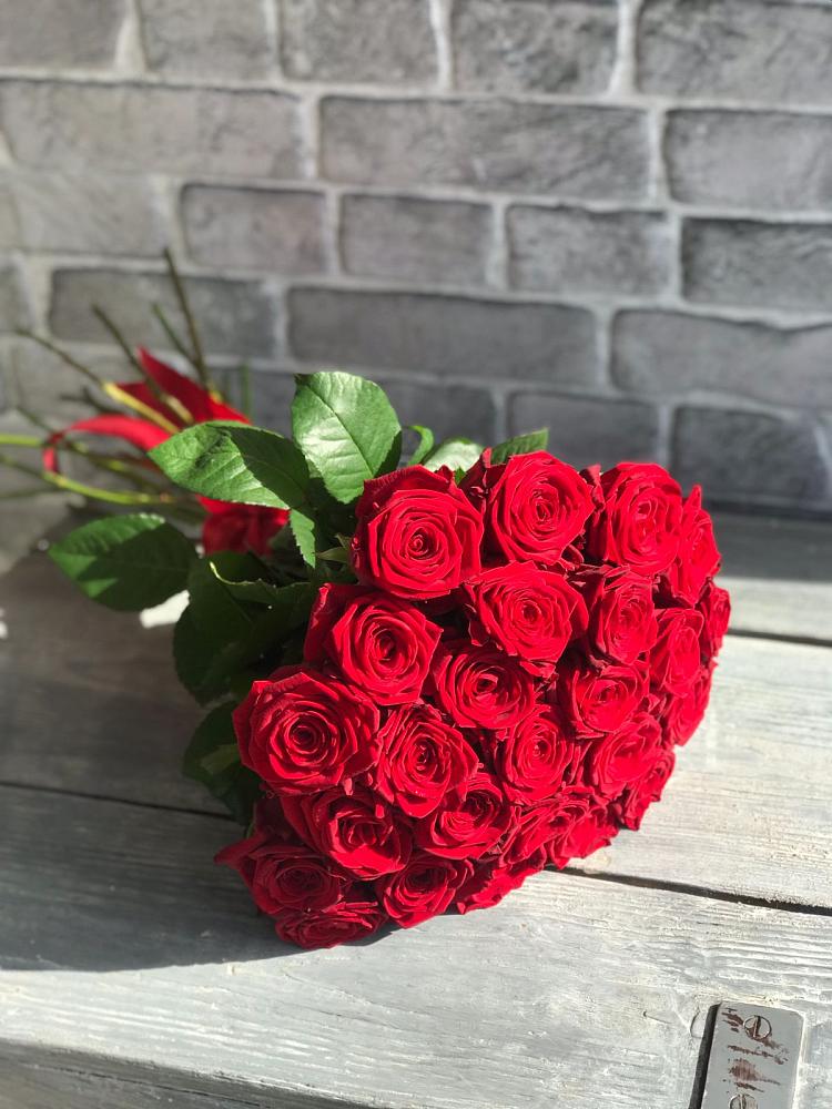 Букет Красные розы Фридом в Палехе