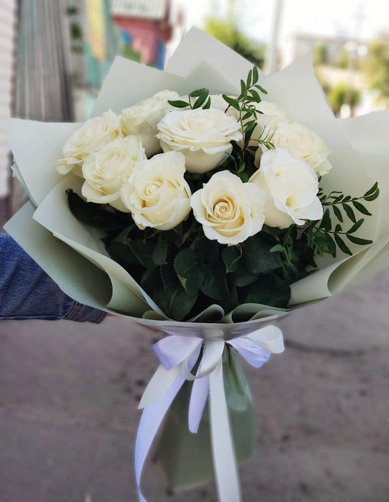 Букет Белые розы Проуд в Палехе