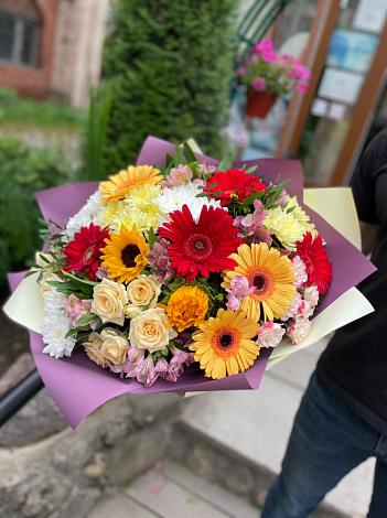 Букет цветов из: Герберы, Ромашки, Хризантемы, Розы и Подсолнухи в Палехе