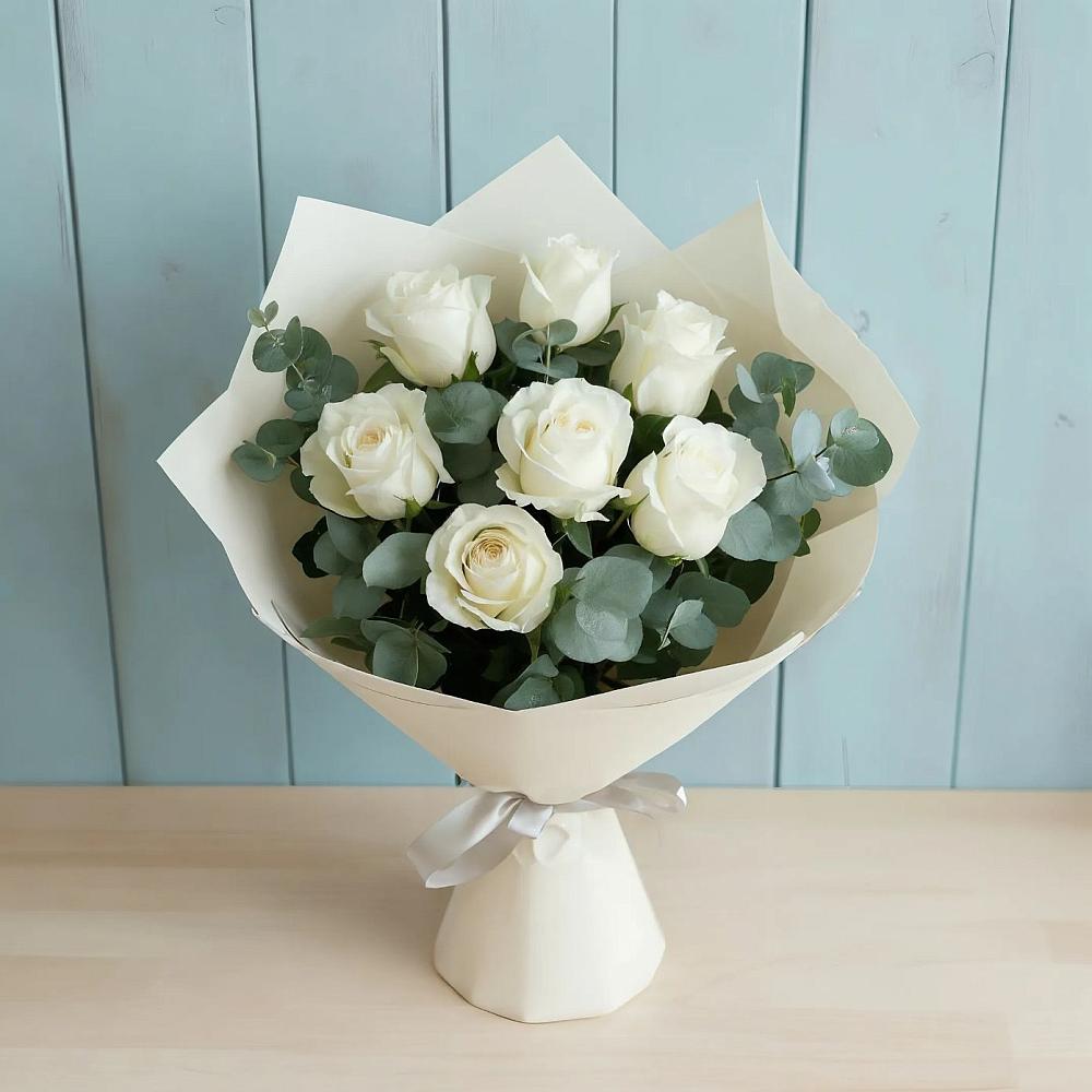 Букет Белые розы в Эвкалипте в Палехе