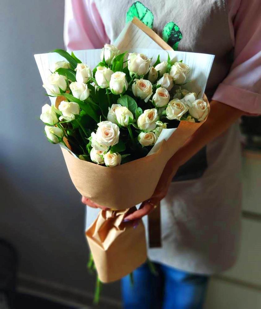 Букет цветов из: Розы в Палехе