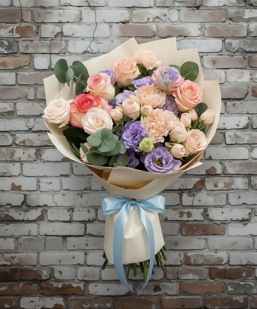 Букет цветов из: Розы, Лизиантусы и Гвоздики в Палехе