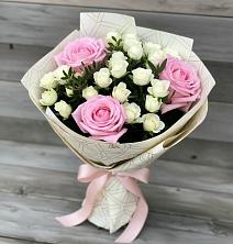 Букет цветов из:  Розы в Палехе