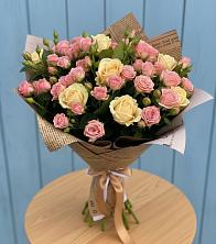 Букет цветов из:  Розы в Палехе