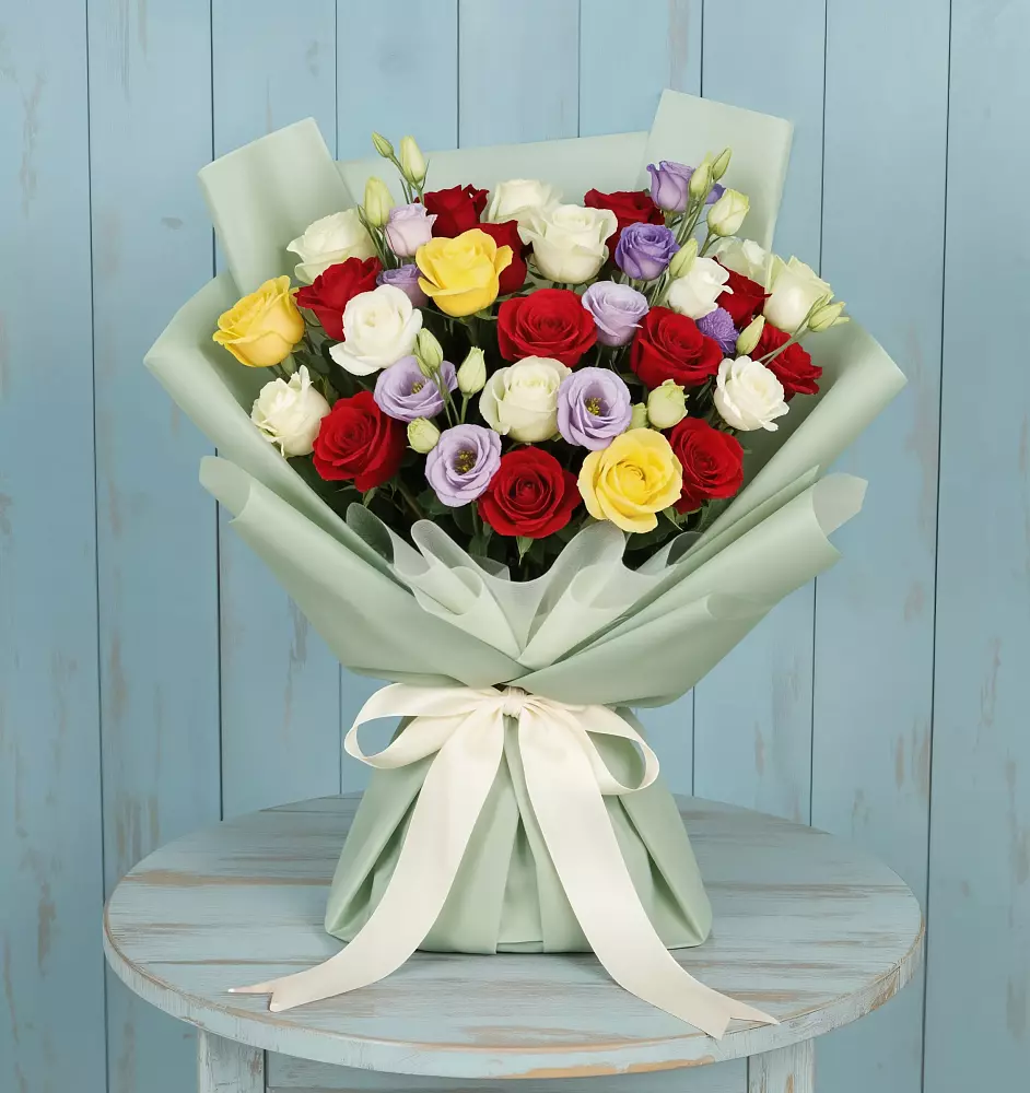 Букет цветов из: Розы в Палехе