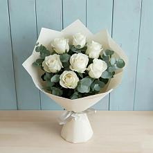 Букет Белые розы в Эвкалипте в Палехе