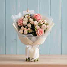Букет цветов из:  Розы в Палехе